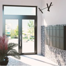 BASE Postkasse - Rust med Rustfrit Indkast