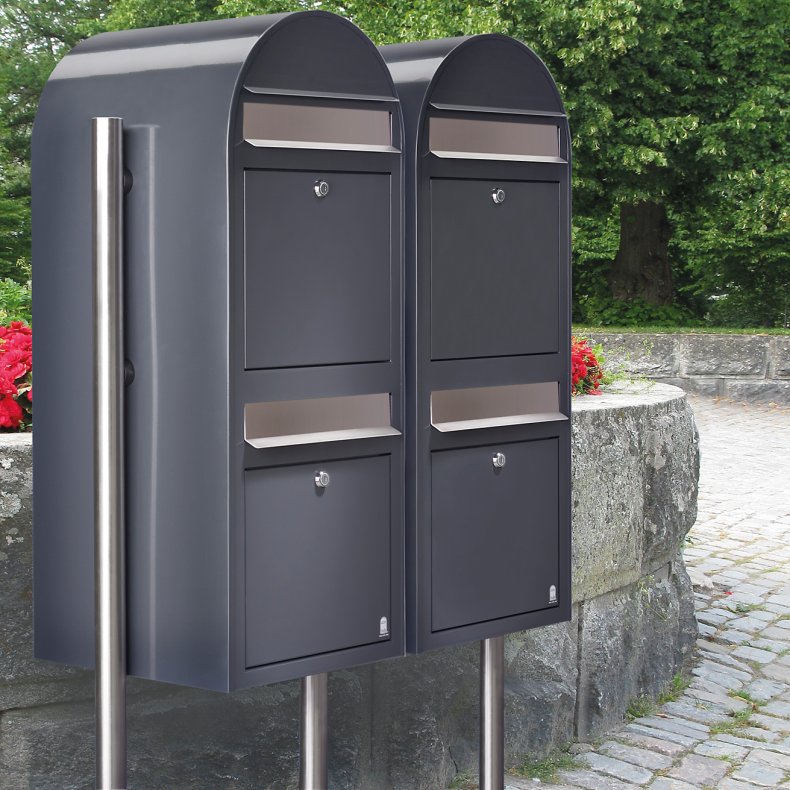 BOBI DUO - Sort Postkasseanlg med Rr Stander - 2 enheder